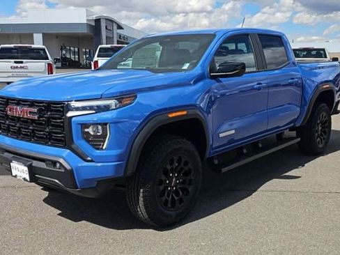 New 2026 GMC Canyon Elevation w/ Convenience Package image 4