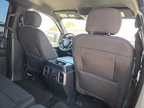 Used 2019 Ford F150 XLT w/ Equipment Group 302A Luxury AWD/4WD image 11