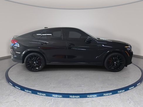 Used 2023 BMW X6 xDrive40i w/ M Sport Package image 6
