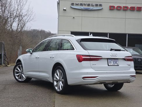 Used 2022 Audi A6 3.0T allroad Premium Plus w/ Executive Package image 13