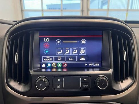 Used 2019 Chevrolet Colorado Z71 AWD/4WD image 19