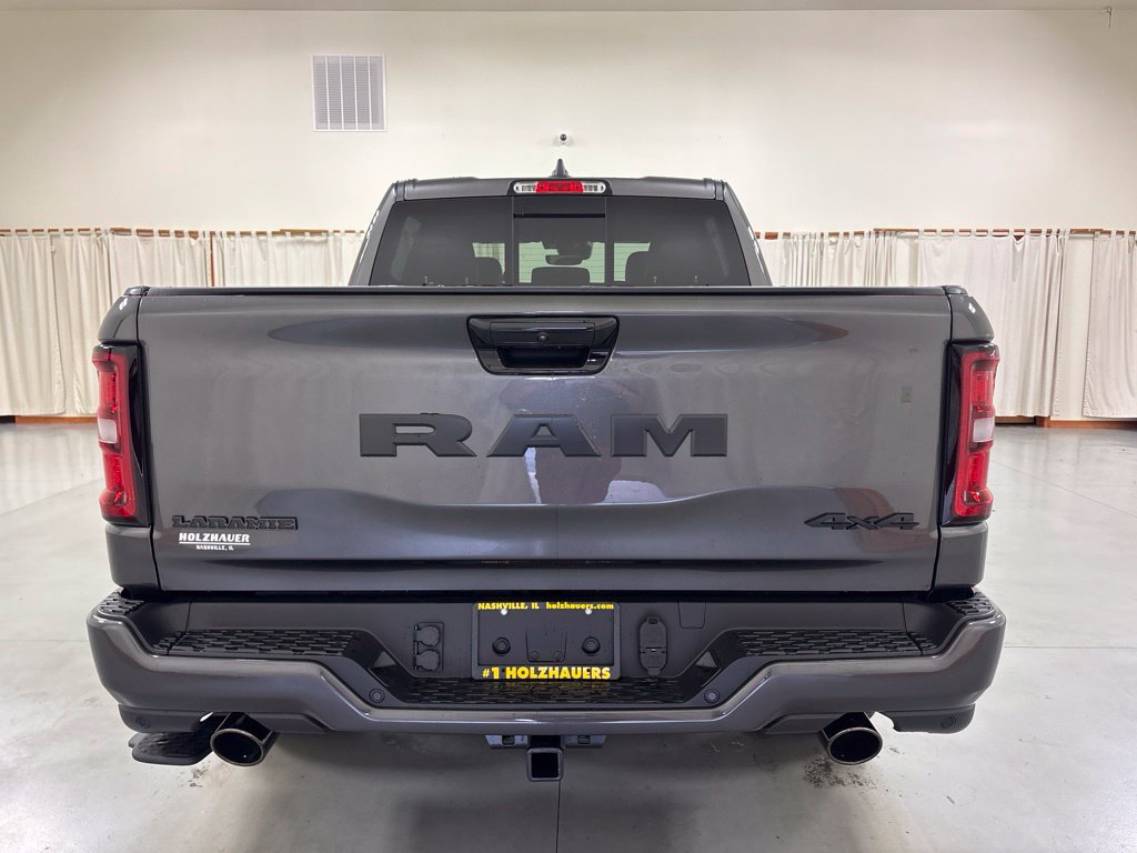 New 2027 RAM 1500 Laramie AWD/4WD image 7