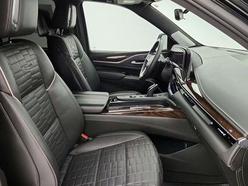 Used 2023 Cadillac Escalade Sport Platinum image 28