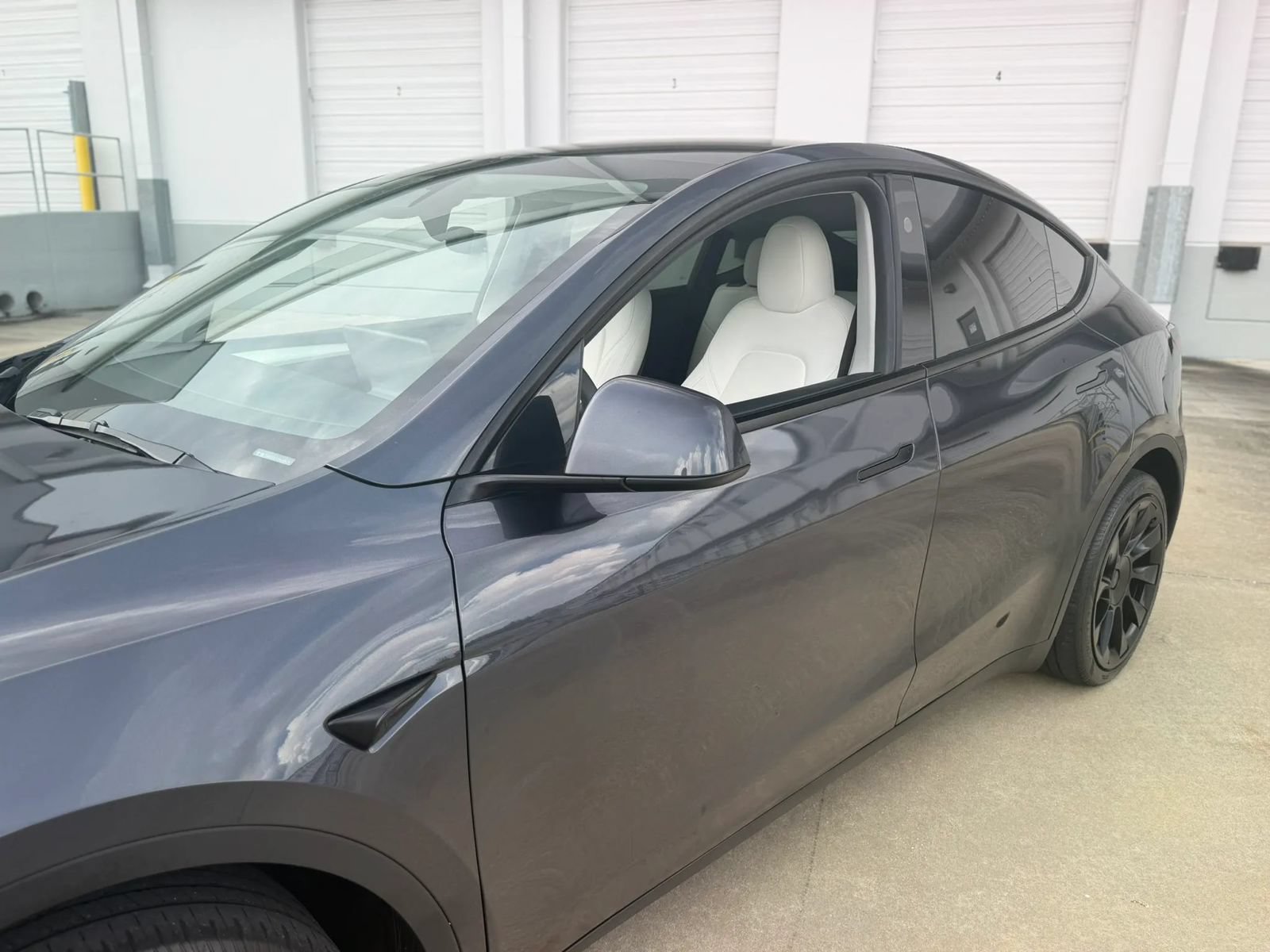 Used 2024 Tesla Model Y Long Range RWD image 15