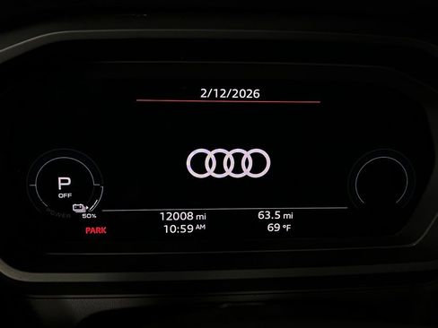 Used 2023 Audi Q4 e-tron Prestige image 35