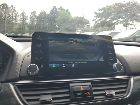 Used 2022 Honda Accord Sport image 23