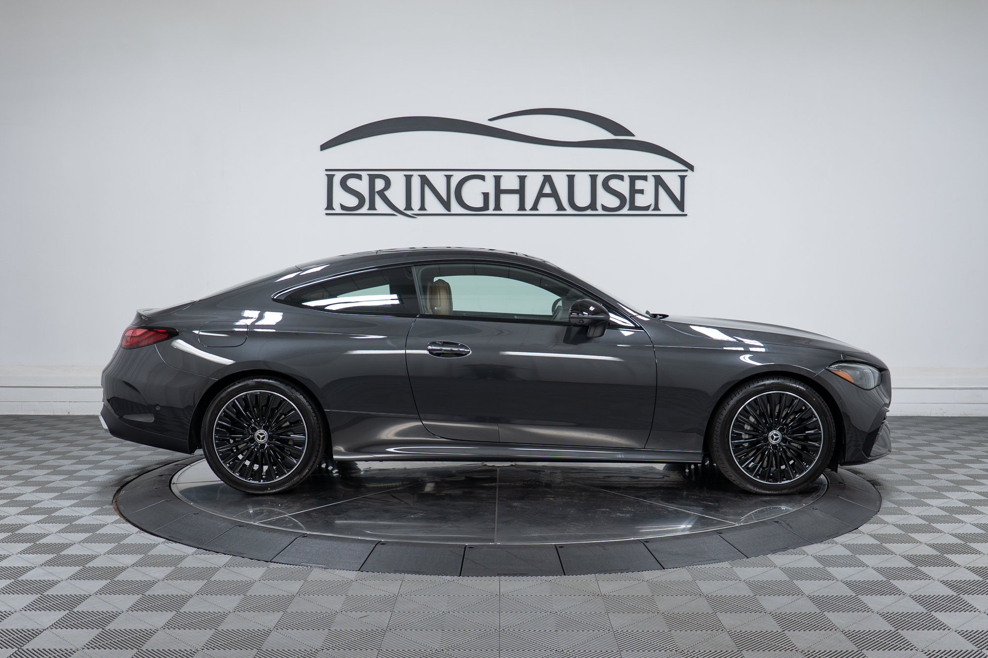 New 2026 Mercedes-Benz CLE 450 4MATIC Coupe image 4