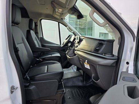 New 2025 Ford Transit 150 Low Roof image 26