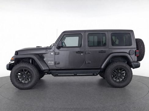 Used 2020 Jeep Wrangler Unlimited Sahara AWD/4WD image 6