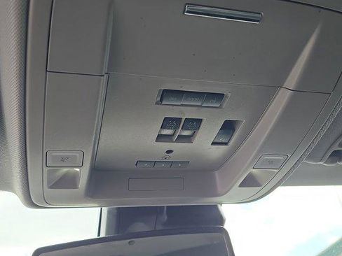 Used 2015 GMC Sierra 3500 Denali w/ Duramax Plus Package image 36