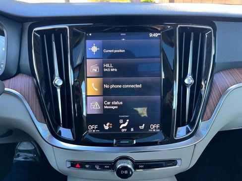 Used 2020 Volvo S60 T5 Momentum w/ Protection Package FWD image 26