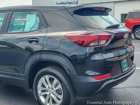 Certified 2023 Chevrolet TrailBlazer LS FWD image 8