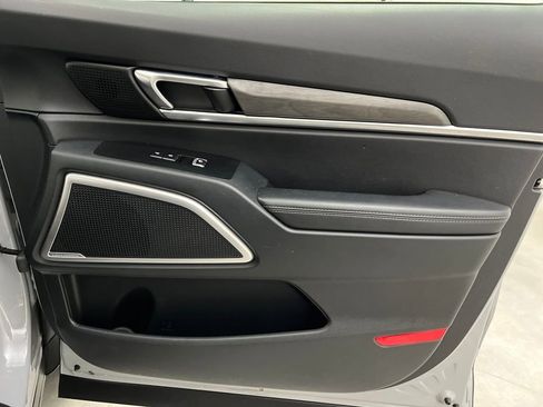 Used 2024 Kia Telluride EX X-Line image 29