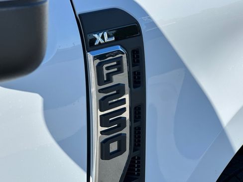 New 2025 Ford F250 XL image 23