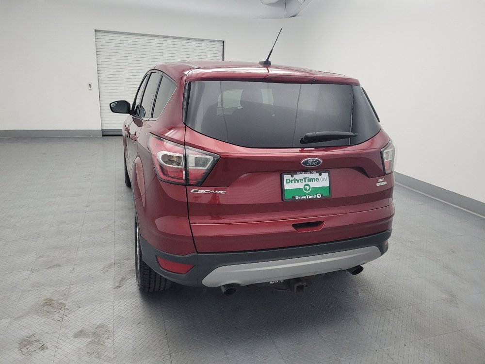 Used 2017 Ford Escape SE w/ SE Cold Weather Package FWD image 6