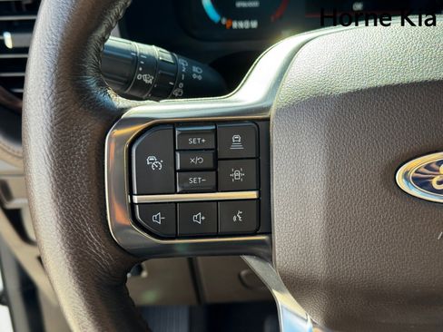 Used 2022 Ford Expedition King Ranch image 19