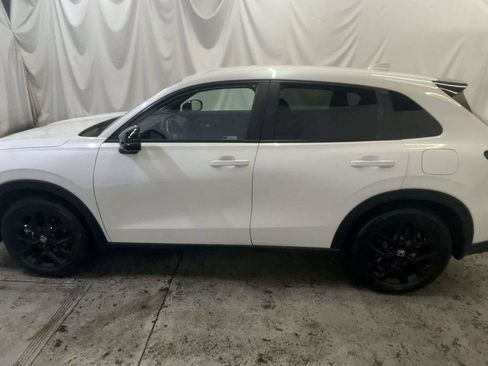 Used 2023 Honda HR-V Sport image 5