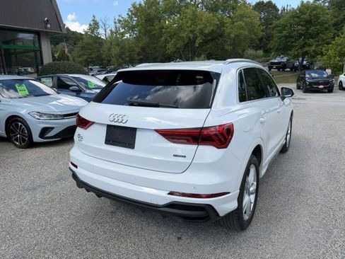 Used 2024 Audi Q3 2.0T Premium w/ Convenience Package AWD/4WD image 4
