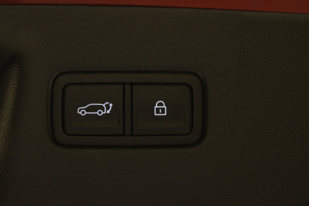 Certified 2026 Hyundai Santa Fe SEL FWD image 18