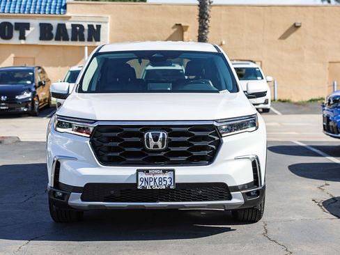 Certified 2025 Honda Pilot EX-L image 21