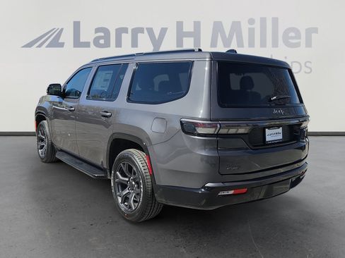 New 2026 Jeep Grand Wagoneer Limited AWD/4WD image 3