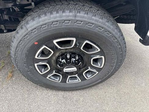 New 2026 Ford F250 Platinum AWD/4WD image 6