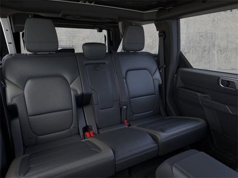 New 2025 Ford Bronco Outer Banks image 11