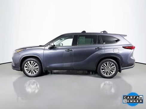 Used 2023 Toyota Highlander Platinum image 4