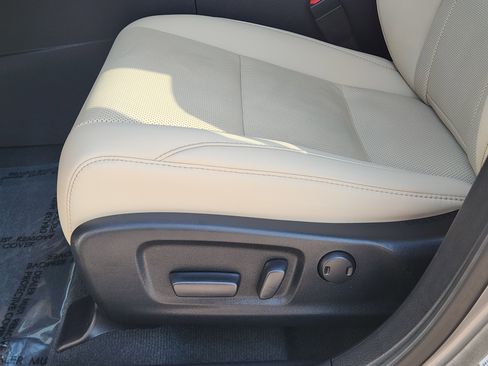 Used 2021 Lexus RX 350 FWD w/ Premium Package image 32