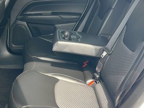 Used 2026 Jeep Compass Latitude AWD/4WD image 12