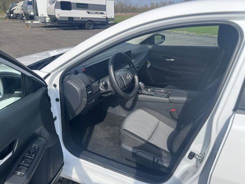New 2026 Nissan Sentra SV w/ Floor Mat Package FWD image 2