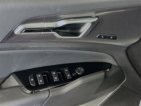 Used 2024 Kia Sportage SX image 11