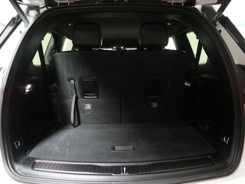 Used 2023 Jeep Grand Cherokee L Laredo AWD/4WD image 8