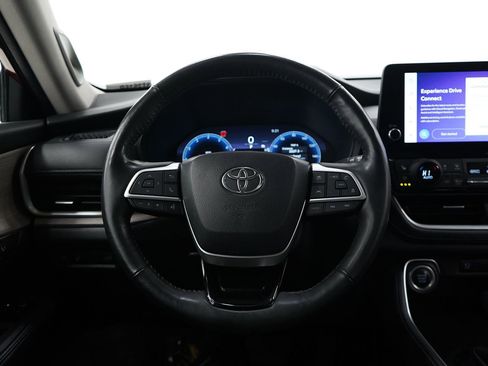 Used 2024 Toyota Grand Highlander Platinum image 17