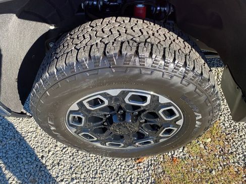 New 2026 Chevrolet Silverado 2500 LTZ w/ LTZ Premium Package image 25