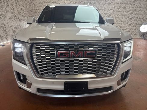 Used 2024 GMC Yukon Denali w/ Max Trailering Package AWD/4WD image 2