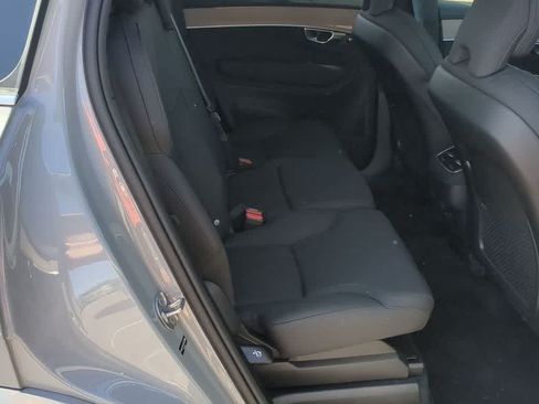 Used 2026 Volvo XC90 B5 Plus w/ Protection Package AWD/4WD image 19
