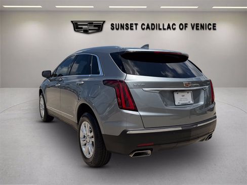 Certified 2024 Cadillac XT5 Luxury FWD image 5