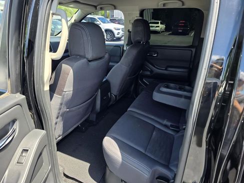 Used 2022 Nissan Frontier SV RWD image 25