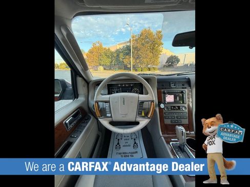 Used 2014 Lincoln Navigator 4WD image 47