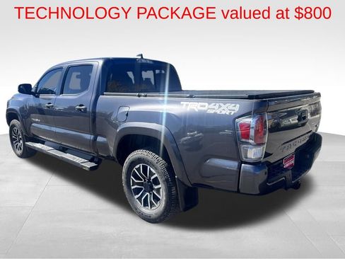 Used 2022 Toyota Tacoma TRD Sport w/ Technology Package image 6