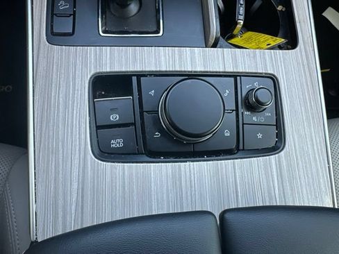 Certified 2024 MAZDA CX-90 3.3 Turbo w/ Preferred Package AWD/4WD image 18