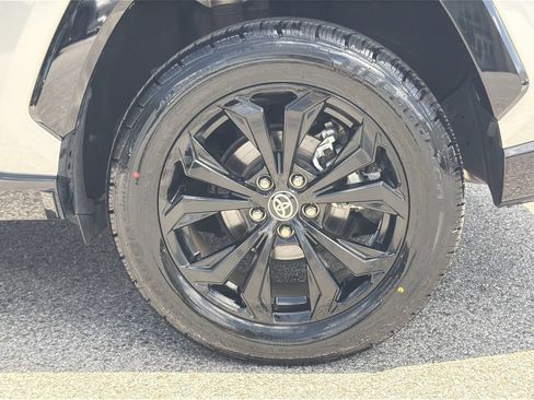 Used 2022 Toyota RAV4 XSE w/ XSE Grade Weather Package AWD/4WD image 27