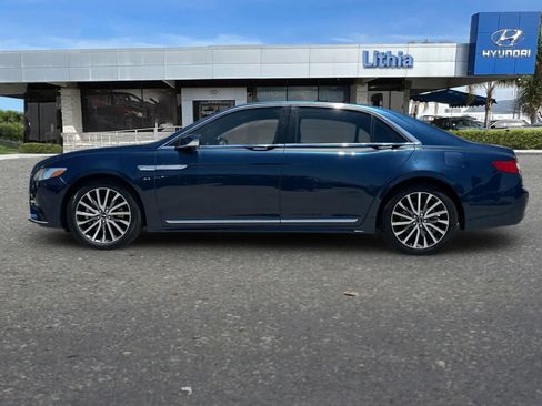 Used 2017 Lincoln Continental Select FWD image 6