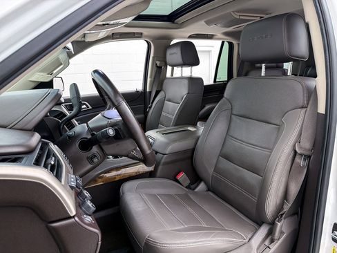 Used 2016 GMC Yukon Denali w/ Open Road Package image 18