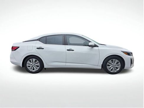 Used 2024 Nissan Sentra S FWD image 10