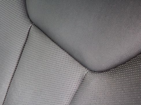 Used 2023 BMW M340i w/ Premium Package image 24