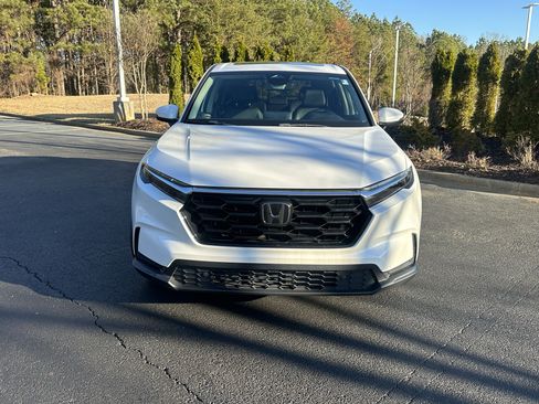 Used 2023 Honda CR-V EX-L image 3