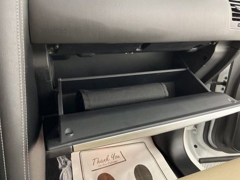 Used 2023 Nissan Armada SL image 34