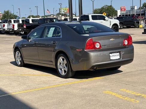 Used 2011 Chevrolet Malibu LS FWD image 8